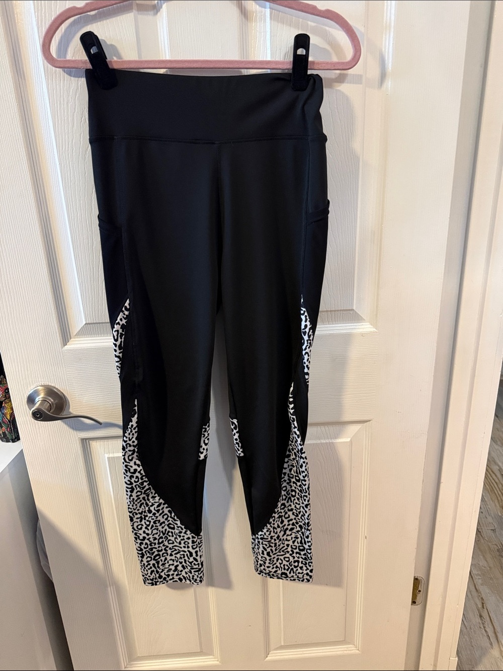 SHEIN Black Capri Leggings with White Leopard Panels